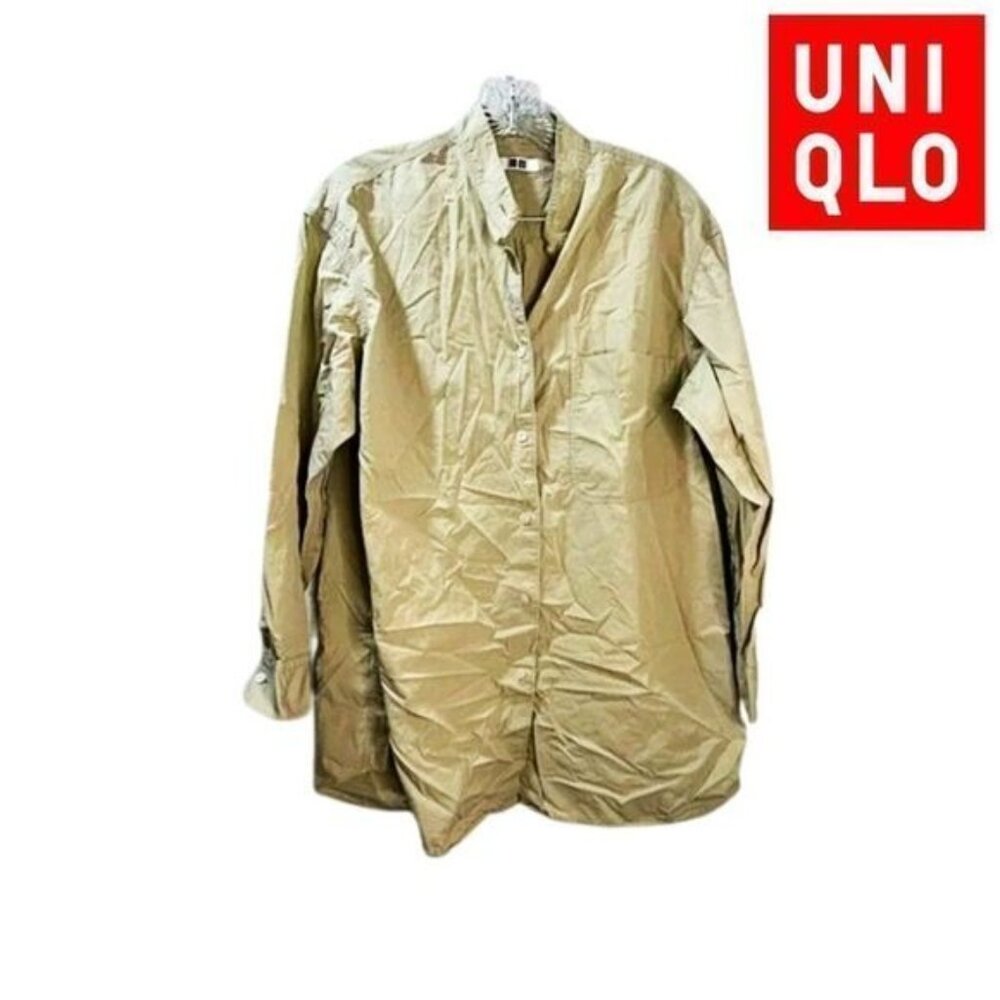 Uniqlo Women's‎ Stand Collar Long Sleeve Buttoned Shirt with Chest Pocket
